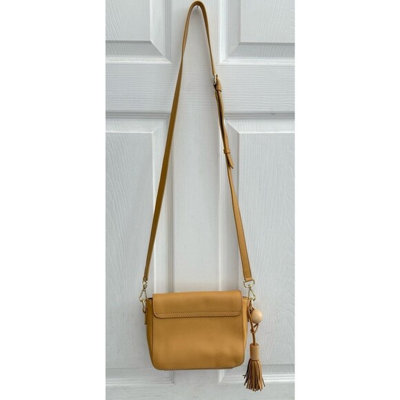 Aarikka Helle  women's Cream Tan leather Shoulder crossbody Bag - Picture 11 of 12